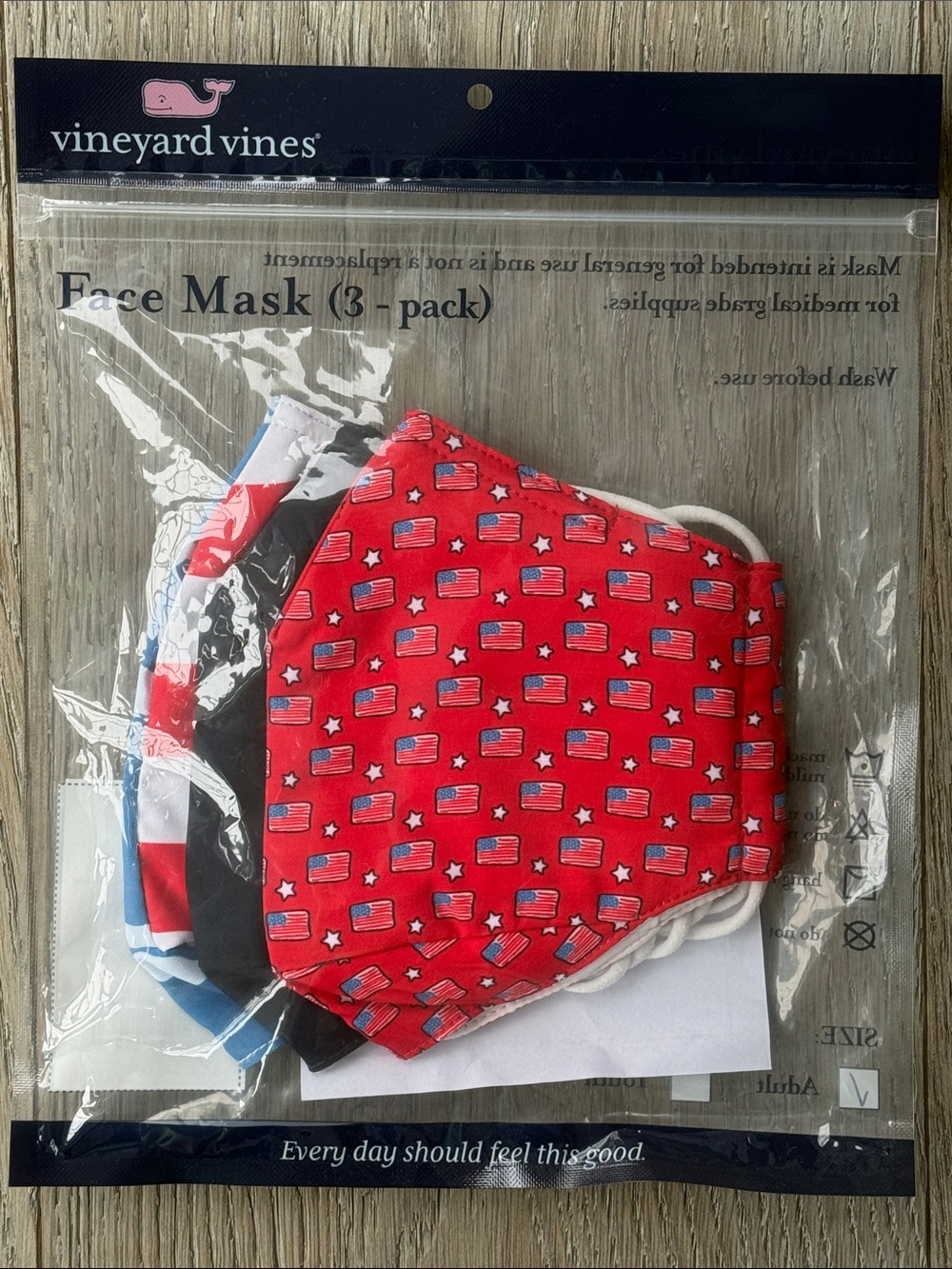 Vineyard Vines Sealed 3-Pack Lined Face Masks Flag Red, White, & Blue-Adult Size